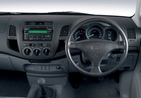 Pictures of Toyota Hilux Single Cab ZA-spec 2005–08 Pictures of Toyota Hilux Single Cab ZA-spec 2005–08