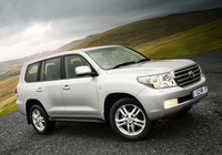 Pictures of Toyota Land Cruiser V8 UK-spec (VDJ200) 2007–12