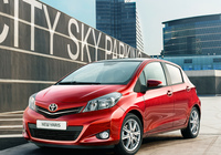 Pictures of Toyota Yaris 5-door 2011