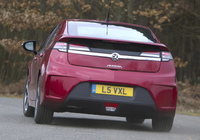 Pictures of Vauxhall Ampera 2011
