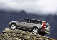 Pictures of Volvo XC70 2007–09