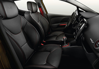 Renault Clio R.S. 200 2013 photos Renault Clio R.S. 200 2013 photos