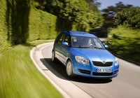 Škoda Roomster 2006–10 wallpapers Škoda Roomster 2006–10 wallpapers