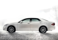 Toyota Crown Royal Saloon (S200) 2010 pictures Toyota Crown Royal Saloon (S200) 2010 pictures