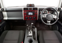 Toyota FJ Cruiser AU-spec (GSJ15W) 2010 images