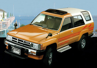 Toyota Hilux Surf 1984–86 images