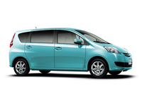 Toyota Passo Sette (M502E) 2008–12 pictures