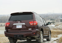 Toyota Sequoia Limited 2007–17 wallpapers