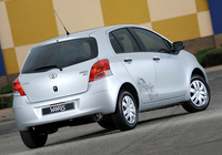 Toyota Yaris Zen 2010–11 pictures Toyota Yaris Zen 2010–11 pictures