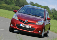 Toyota Yaris T Spirit 5-door UK-spec 2011 pictures Toyota Yaris T Spirit 5-door UK-spec 2011 pictures