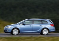 Vauxhall Astra Sports Tourer 2010 images Vauxhall Astra Sports Tourer 2010 images