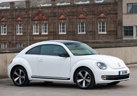 Volkswagen Beetle UK-spec 2011 pictures