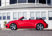 Volkswagen Beetle Convertible Turbo 2012 wallpapers Volkswagen Beetle Convertible Turbo 2012 wallpapers