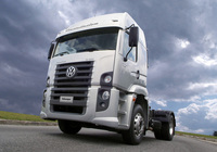 Volkswagen Constellation Tractor 19-320 2006 pictures