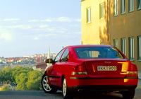 Volvo S60 2000–04 photos