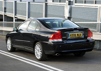 Volvo S60 UK-spec 2007–09 photos