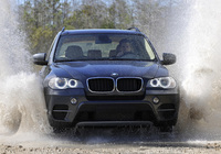 BMW X5 xDrive40d (E70) 2010 wallpapers