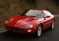 Jaguar XKR Coupe 2003–04 wallpapers