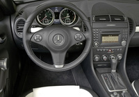 Mercedes-Benz SLK 300 Diamond White Edition US-spec (R171) 2009 wallpapers