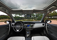 Toyota Auris Hybrid 2012 wallpapers