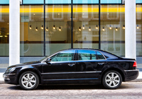 Volkswagen Phaeton V6 TDI UK-spec 2010 wallpapers